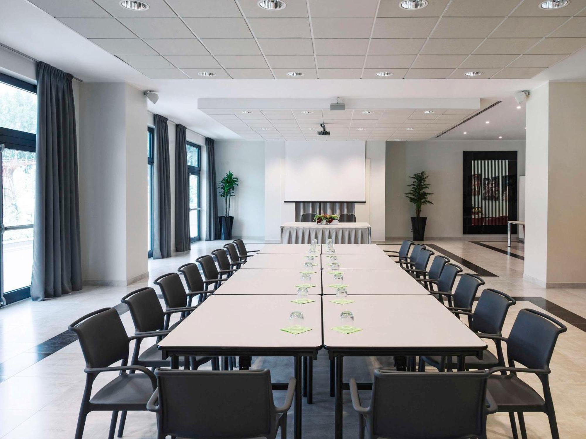Ibis Styles Milano Est Settala Hotel Buitenkant foto